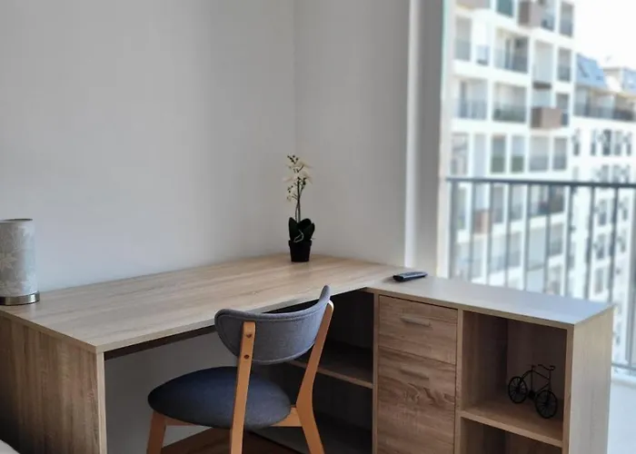 Apartment Sweet Pearl